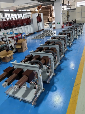 AGP Post Type Epoxy Resin Cast Insulators 3150A 10kV For Disconnecting Switch