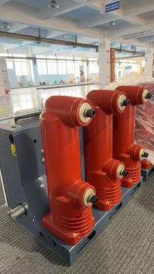 VS1-12/630A  Medium Voltage Safety solid pole  Indoor Vacuum Circuit Breaker VCB